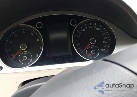 2011 Volkswagen Cc Sport z USA, uszkodzony, nr VIN WVWMN7AN2BE702140